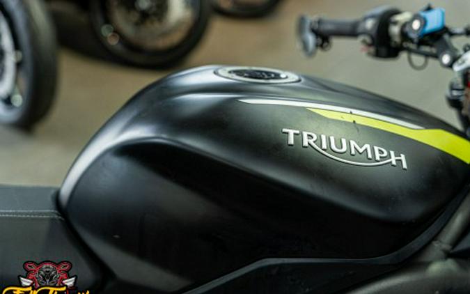 2022 Triumph Street Triple RS