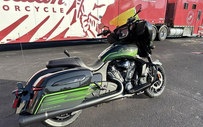 2026 Indian Chieftain Powerplus Dark Horse Signature Series Abyss Metallic / Cypher Gr