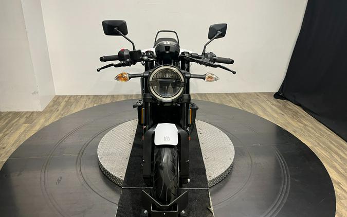 2022 Husqvarna Vitpilen 401