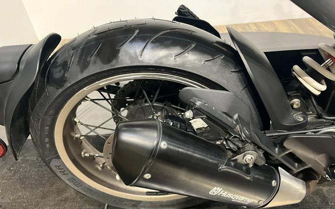 2022 Husqvarna Vitpilen 401