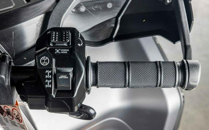 2026 Can-Am OUTLANDER MAX XT 1000R