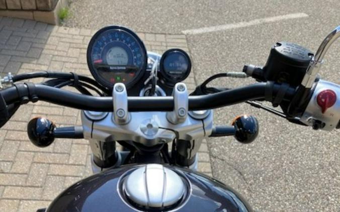 2024 Royal Enfield Super Meteor 650 Astral Black