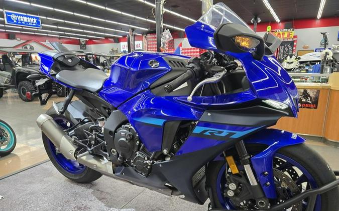 2024 Yamaha YZF-R1