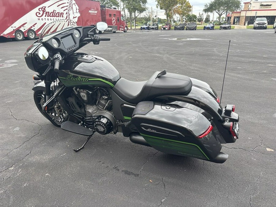 2026 Indian Chieftain Powerplus Dark Horse Signature Series Abyss Metallic / Cypher Gr