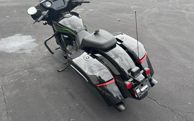 2026 Indian Chieftain Powerplus Dark Horse Signature Series Abyss Metallic / Cypher Gr