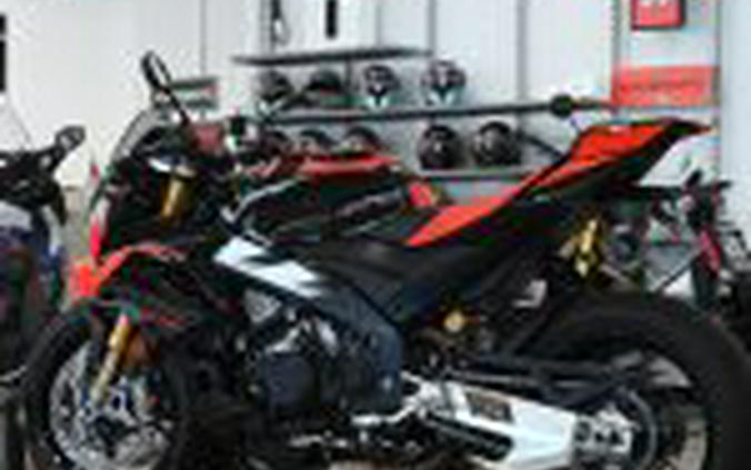 2026 Aprilia Tuono V4 Factory