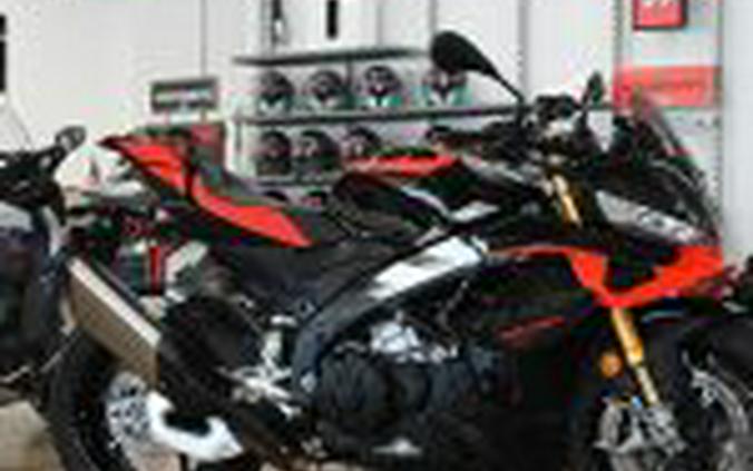 2026 Aprilia Tuono V4 Factory