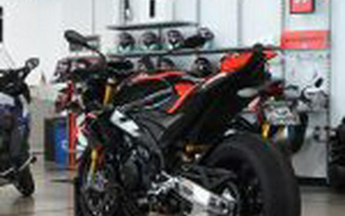 2026 Aprilia Tuono V4 Factory