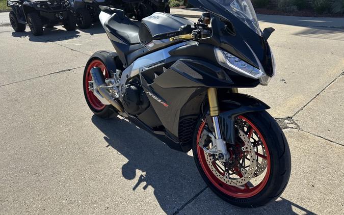 2022 Aprilia RSV4 1100