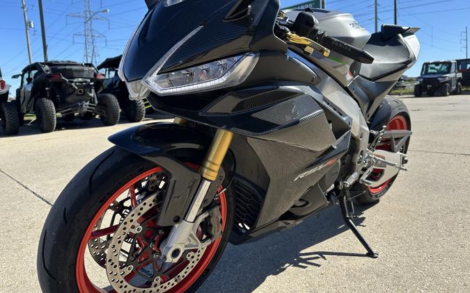2022 Aprilia RSV4 1100