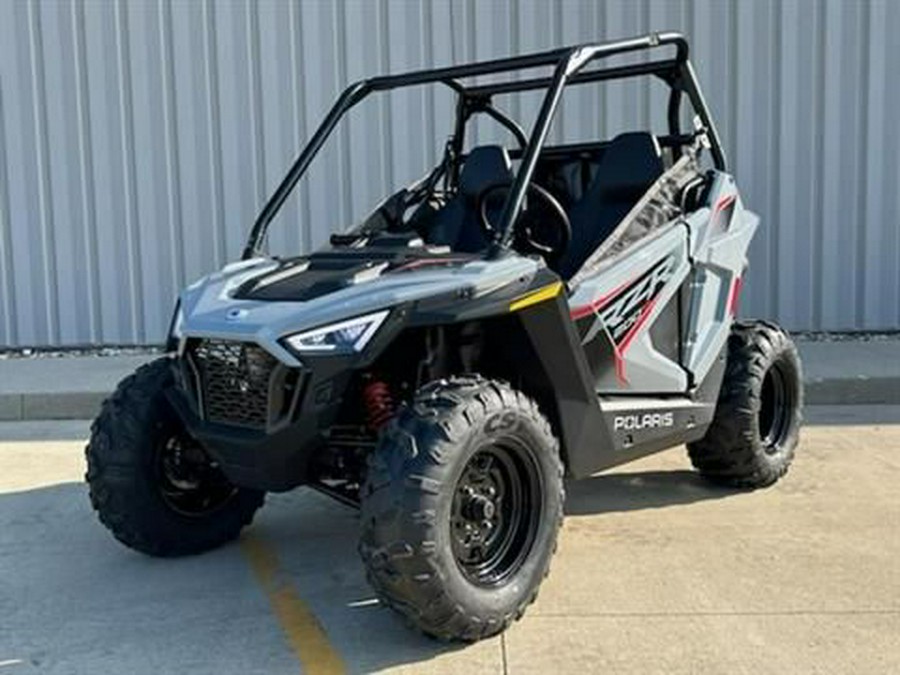 2024 Polaris RZR 200 EFI