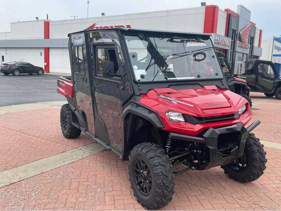 2025 Honda Pioneer 1000-6 Crew Deluxe
