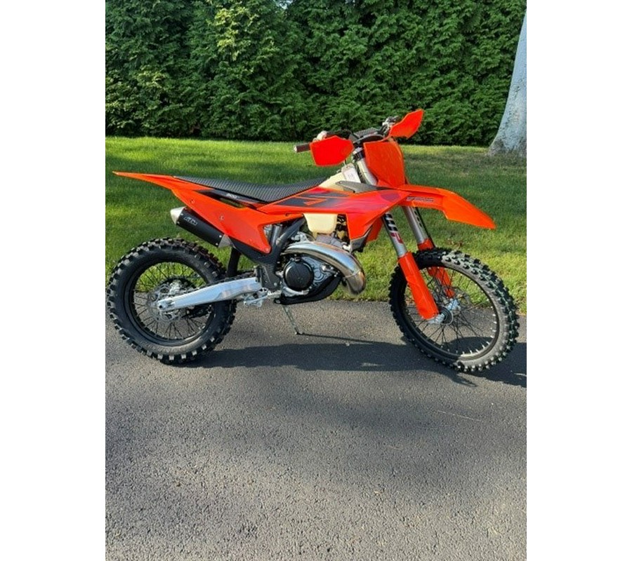2027 KTM 300 XC