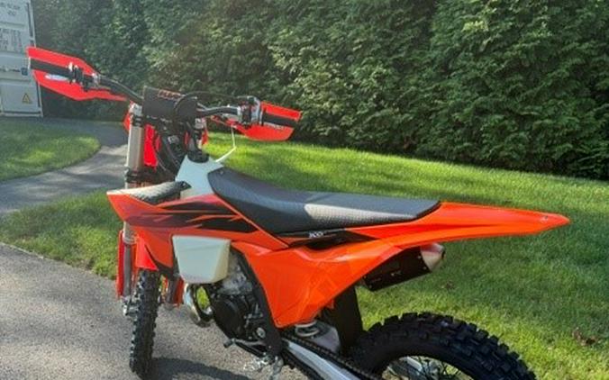 2027 KTM 300 XC