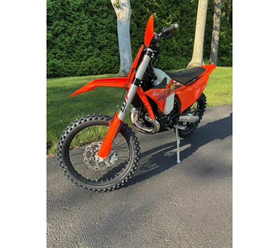 2027 KTM 300 XC