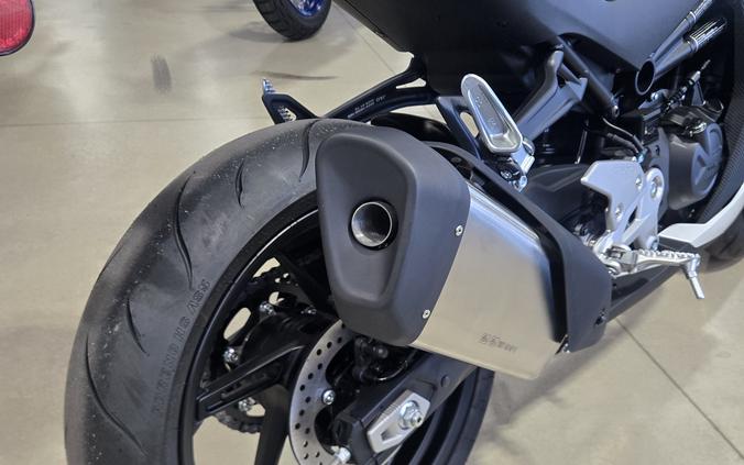 2024 CFMOTO 450SS Nebula White