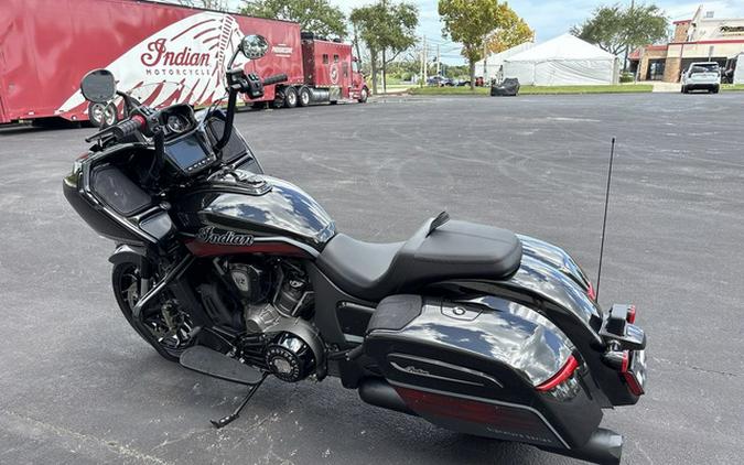 2026 Indian Challenger Dark Horse Signature Series Abyss Metallic / Red Allert