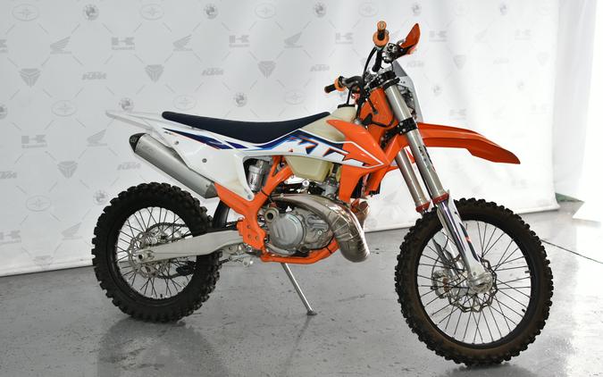 2022 KTM XC 300 TPI