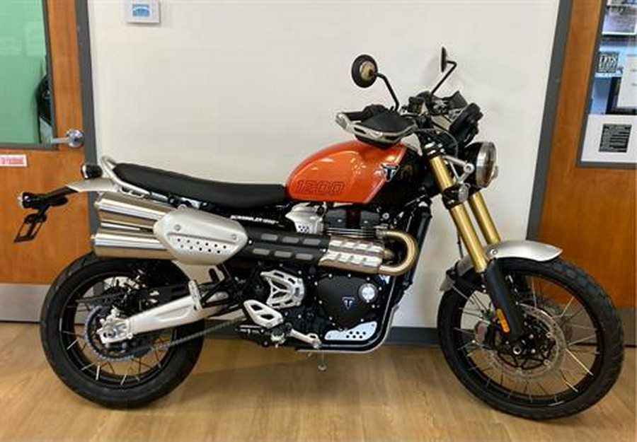 2024 Triumph Scrambler 1200 XE