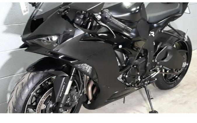 2024 Kawasaki Ninja® ZX-6R ABS