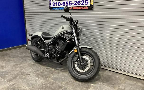 2026 Honda Rebel® 300 E-Clutch