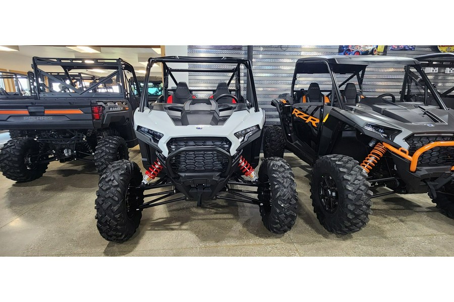 2024 Polaris Industries RZR XP 1000 Sport White Lightning