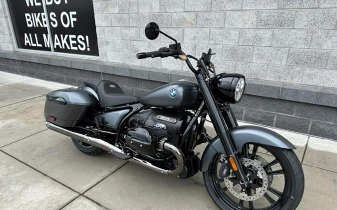 2024 BMW R 18 Roctane Black Storm Metallic