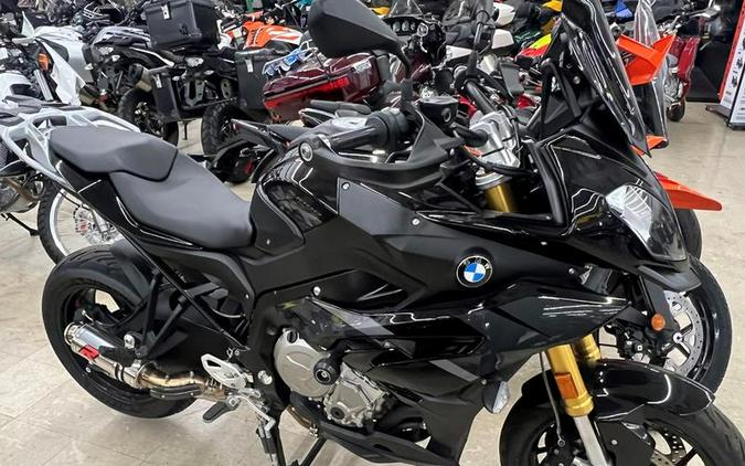 2019 BMW 19K9