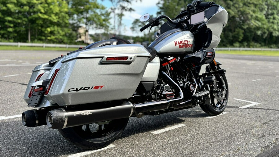 FLTRXSTSE 2025 CVO™ Road Glide™ ST