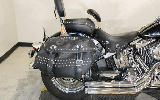 2009 Harley-Davidson® FLSTC - Heritage Softail®