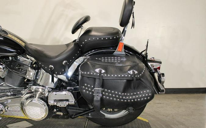 2009 Harley-Davidson® FLSTC - Heritage Softail®