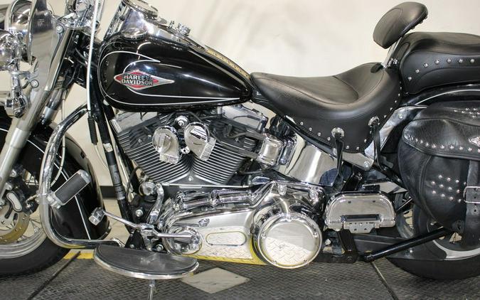 2009 Harley-Davidson® FLSTC - Heritage Softail®