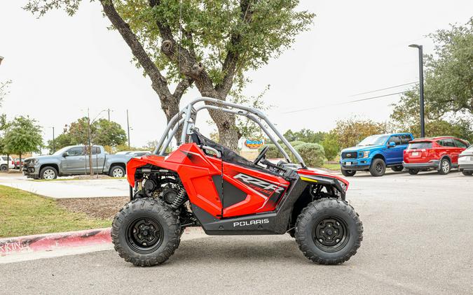 2026 POLARIS RZR 200 EFI