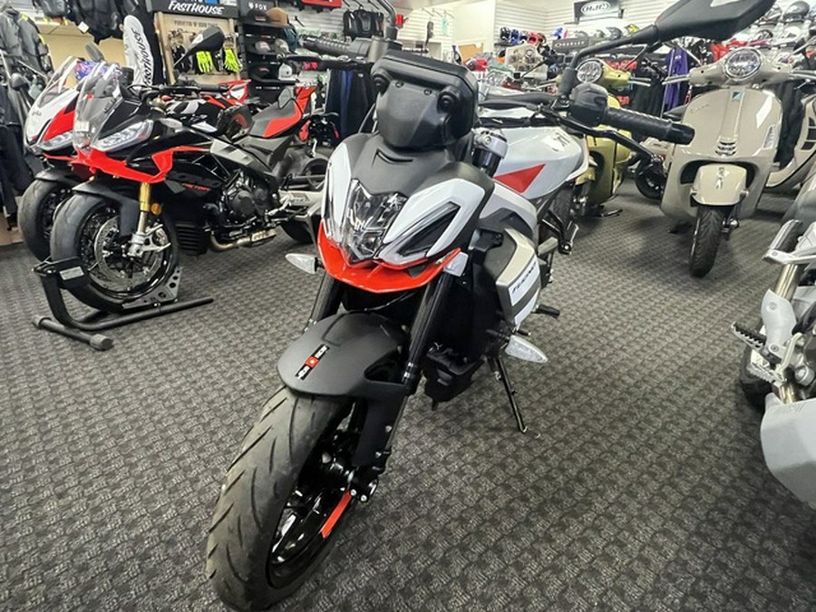 2026 Aprilia Tuono 457 Base