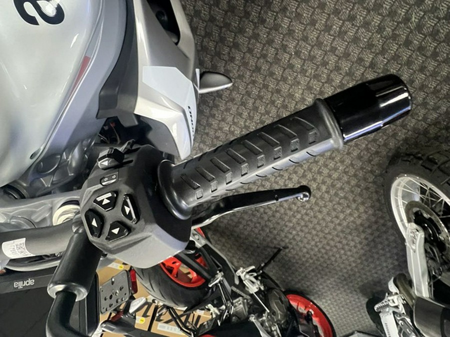 2026 Aprilia Tuono 457 Base