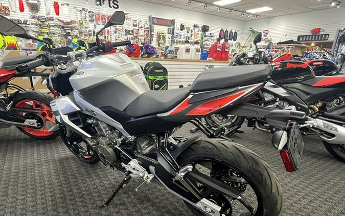 2026 Aprilia Tuono 457 Base