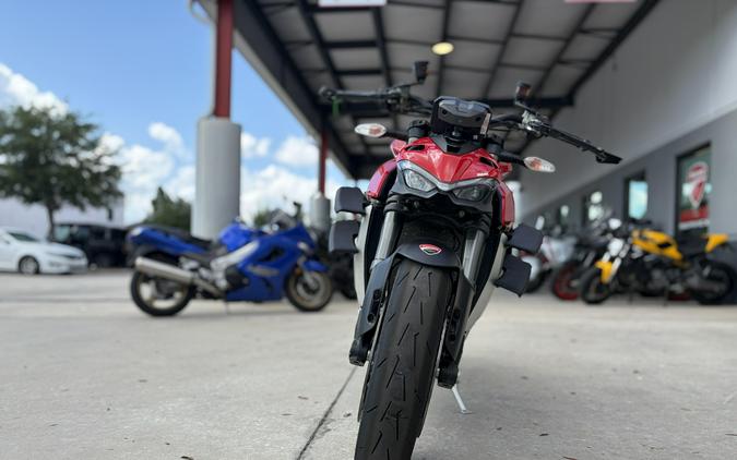 2021 Ducati Streetfighter V4