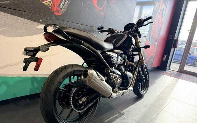 2024 Triumph Speed 400 Phantom Black / Storm Grey Phantom Black Silver Ice