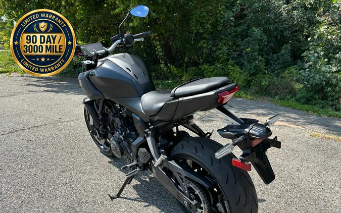 2025 Yamaha MT-07 Matte Charcoal Black