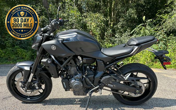 2025 Yamaha MT-07 Matte Charcoal Black