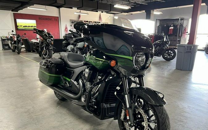 2026 Indian Motorcycle® Chieftain PowerPlus Dark Horse Signature Series Abyss Metallic / Cypher Gr
