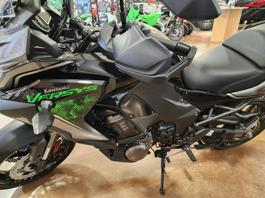 2023 Kawasaki Versys 1000 SE LT+
