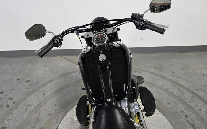 2016 Harley-Davidson® FLS - Softail Slim®