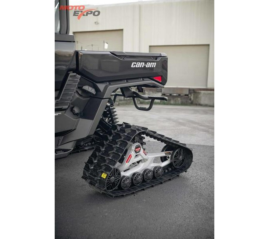 2026 Can-Am® Defender MAX XT CAB HD11