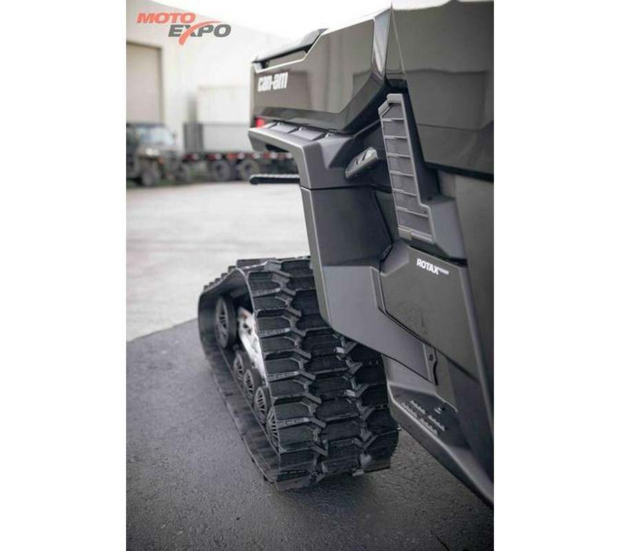 2026 Can-Am® Defender MAX XT CAB HD11