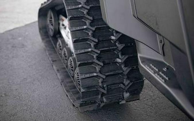 2026 Can-Am® Defender MAX XT CAB HD11