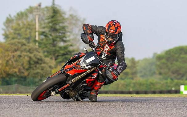 2025 Ducati Hypermotard 698 Mono