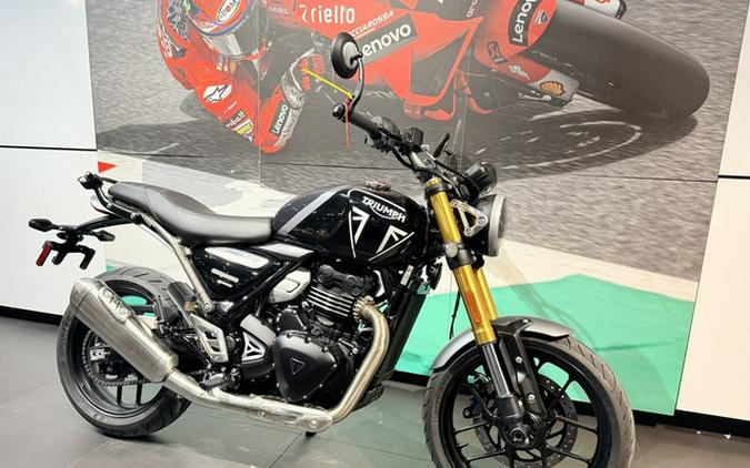 2024 Triumph Scrambler 400 X Phantom Black Silver Ice