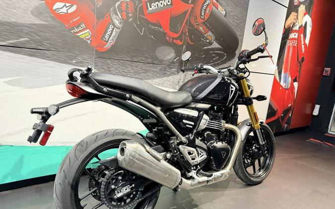 2024 Triumph Scrambler 400 X Phantom Black Silver Ice