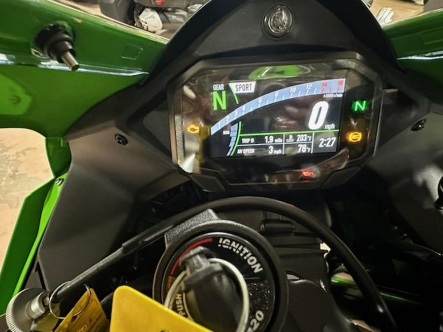 2025 Kawasaki Ninja® ZX™-10R KRT Edition ABS